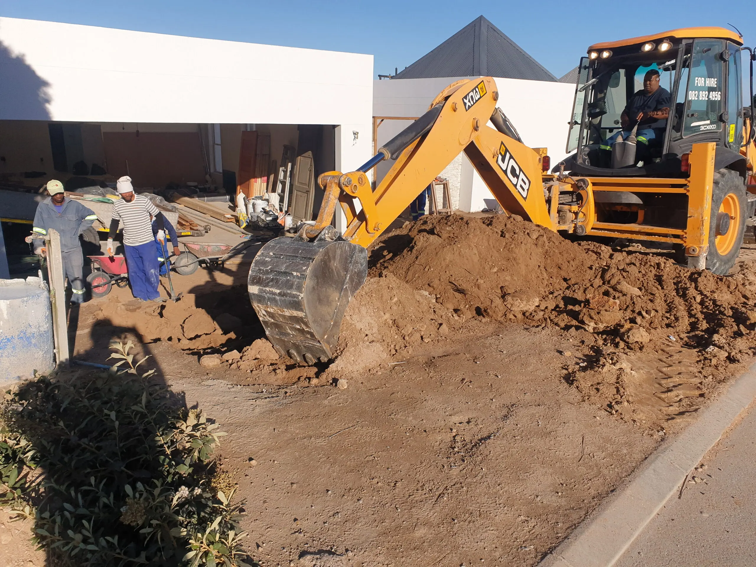 Earthworks and Bulk Earthmoving